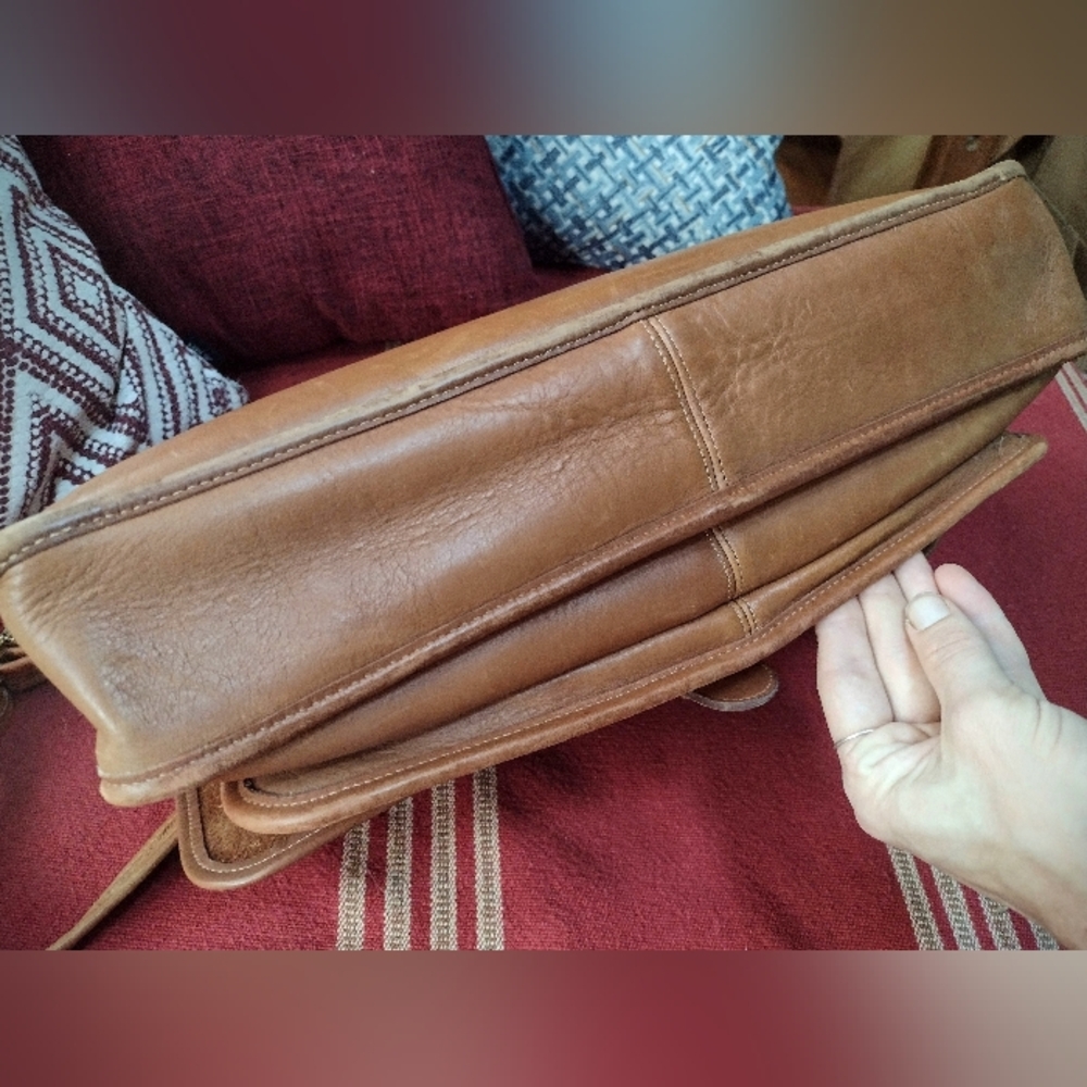 Vintage 1980's Coach Metropolitan Messenger Bag Unisex Briefcase *Made in NYC* - Picture 10 of 16